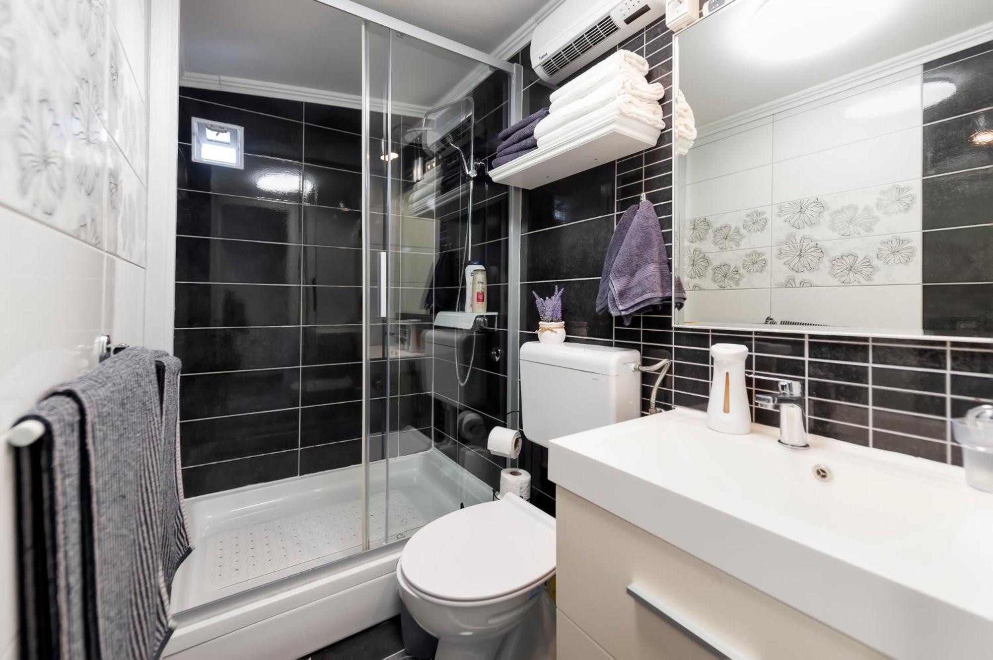 Studio Apartment Sunce 로비니 외부 사진